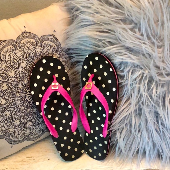 kate spade Shoes - Kate Spade flip flops